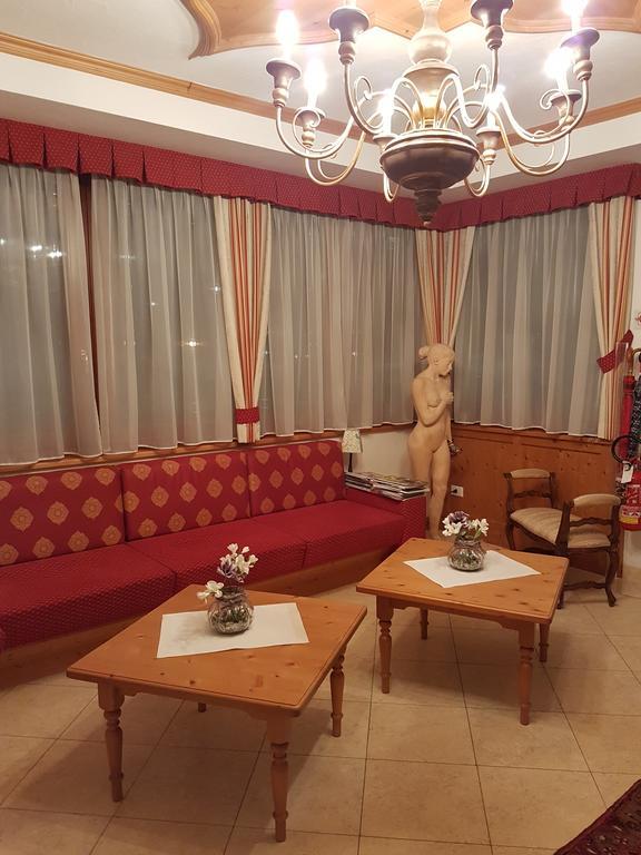 Hotel Garni Posta 포르노 디 졸도 외부 사진